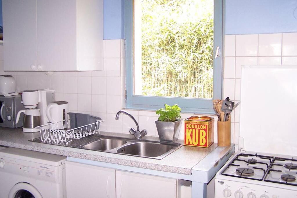 Maison Avec Jardin Clos. Animaux Acceptes - Wifi - Proche Plages De La Trinite Sur Mer Et Carnac ภายนอก รูปภาพ